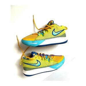 Nike Kyrie Flytrap  6 Sneakers Piece  Boys 5.5Y‎